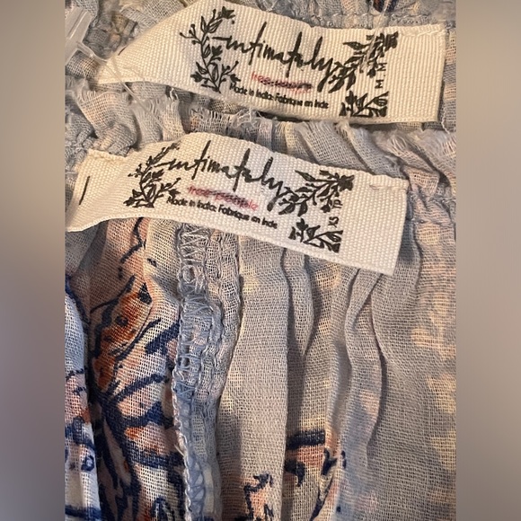 NWOT! Free People light blue floral romper. XS, Medium. Pockets! - Picture 14 of 16